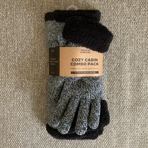 NWT Field & Stream Scarf and Glove set